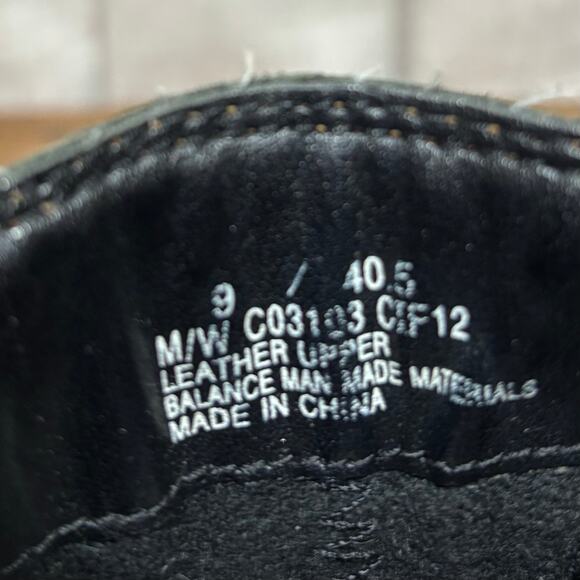 Born Black Leather Chelsea Ankle Boots Chunky Block Heel Slip On Bootie Womens 9 - Picture 6 of 8